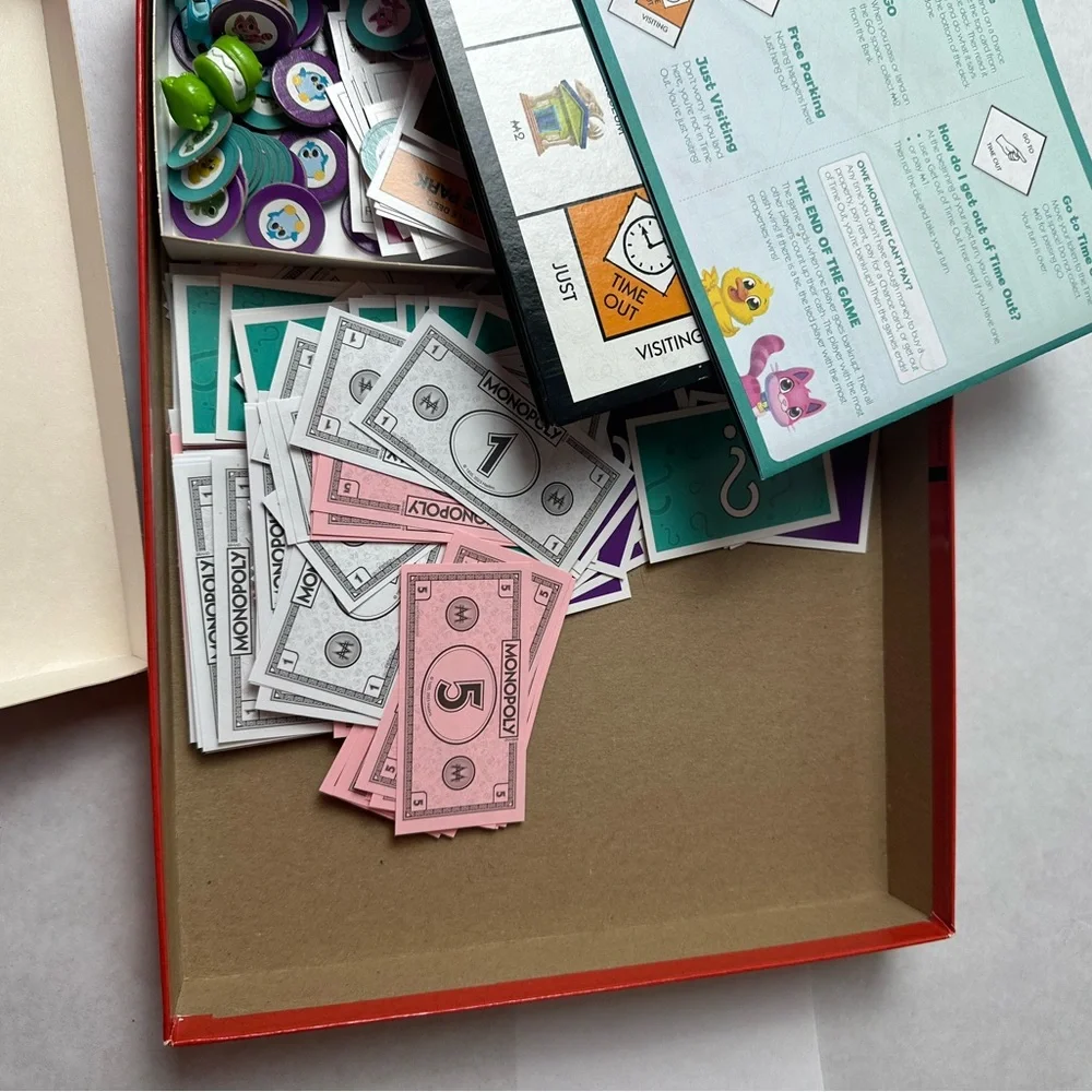 BOARD GAME & PUZZLE LOT X 3- MONOPOLY JR, RING IT ON, & ELENA (SEALED) PUZZLE - Picture 6 of 14